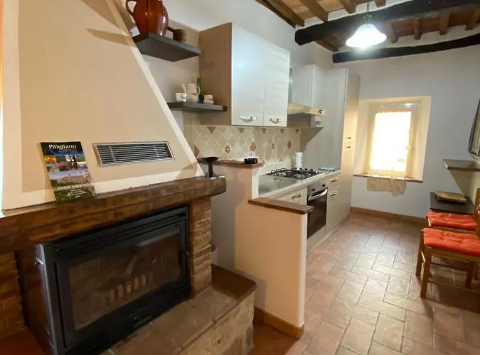 Semesterbostad Le Casette Nel Borgo Vicolo Di Siena *